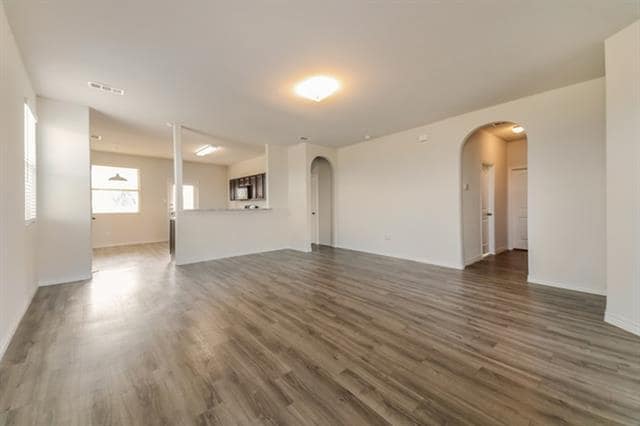 Building Photo - 2801 Red Head Pl