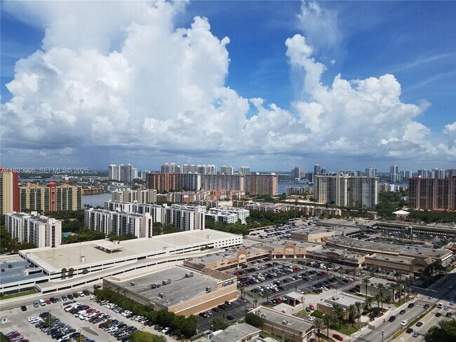 Building Photo - 16699 Collins Ave