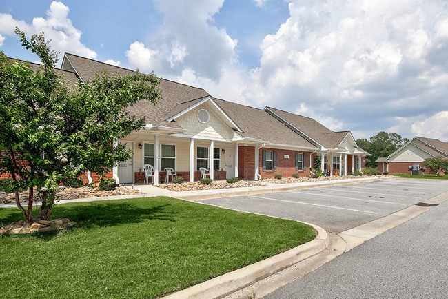 Building Photo - Saluda Commons