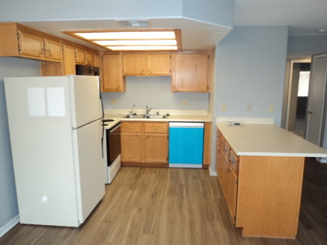 Building Photo - 930 Mesquite Springs Dr