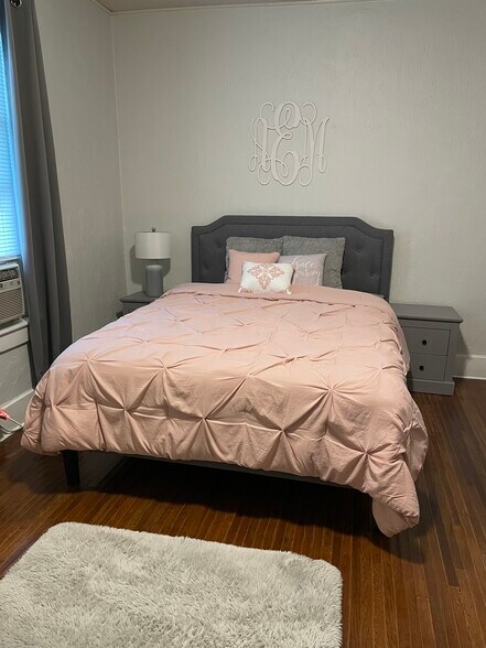 Bedroom 2 - 108 Glenwood Ave