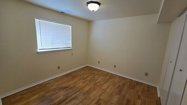 Building Photo - 3855 Blazingwood Way