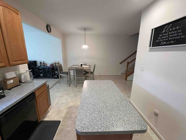 Building Photo - 12039 Kemps Landing Cir