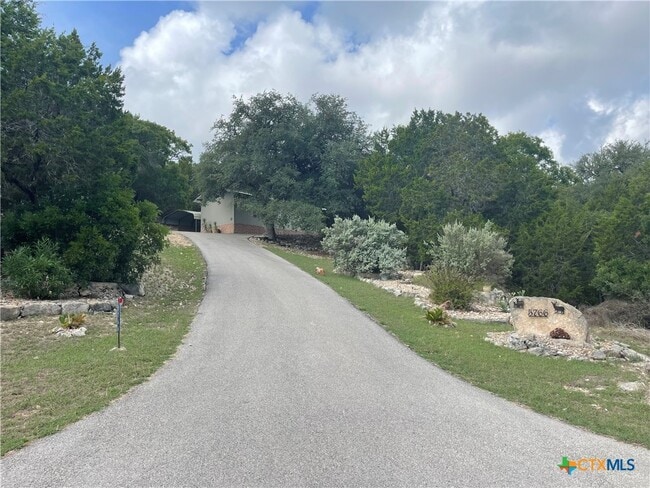 Building Photo - 5766 Chimney Rock
