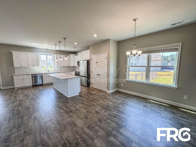 Building Photo - 208 Coffman Dr