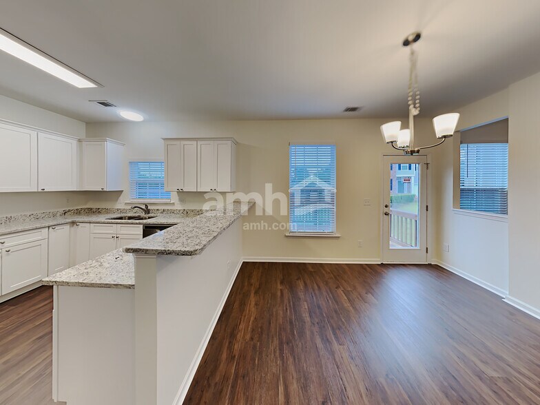Building Photo - 3138 Forest Grove Trail