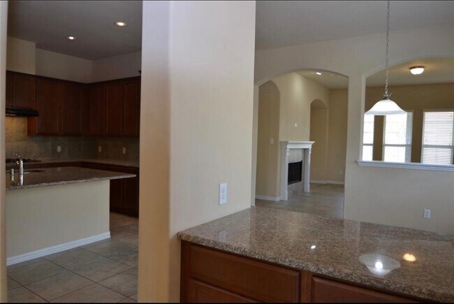 Building Photo - 7219 Pearl Terrace Ln