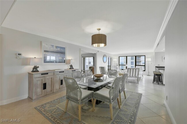 Building Photo - 4451 Gulf Shore Blvd N