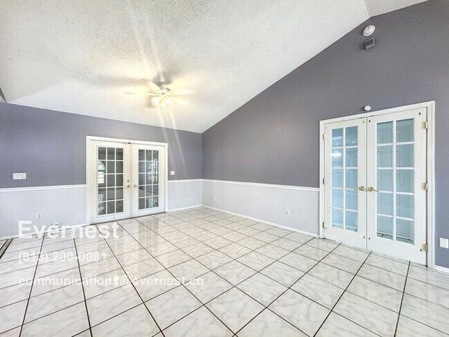 Building Photo - 1506 Heartwellville St NW