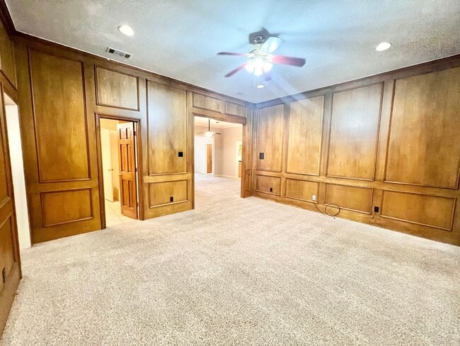 Building Photo - Beautiful Desoto Tx Home