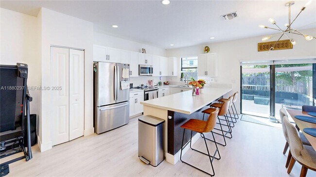 Building Photo - 24902 SW 107th Ave