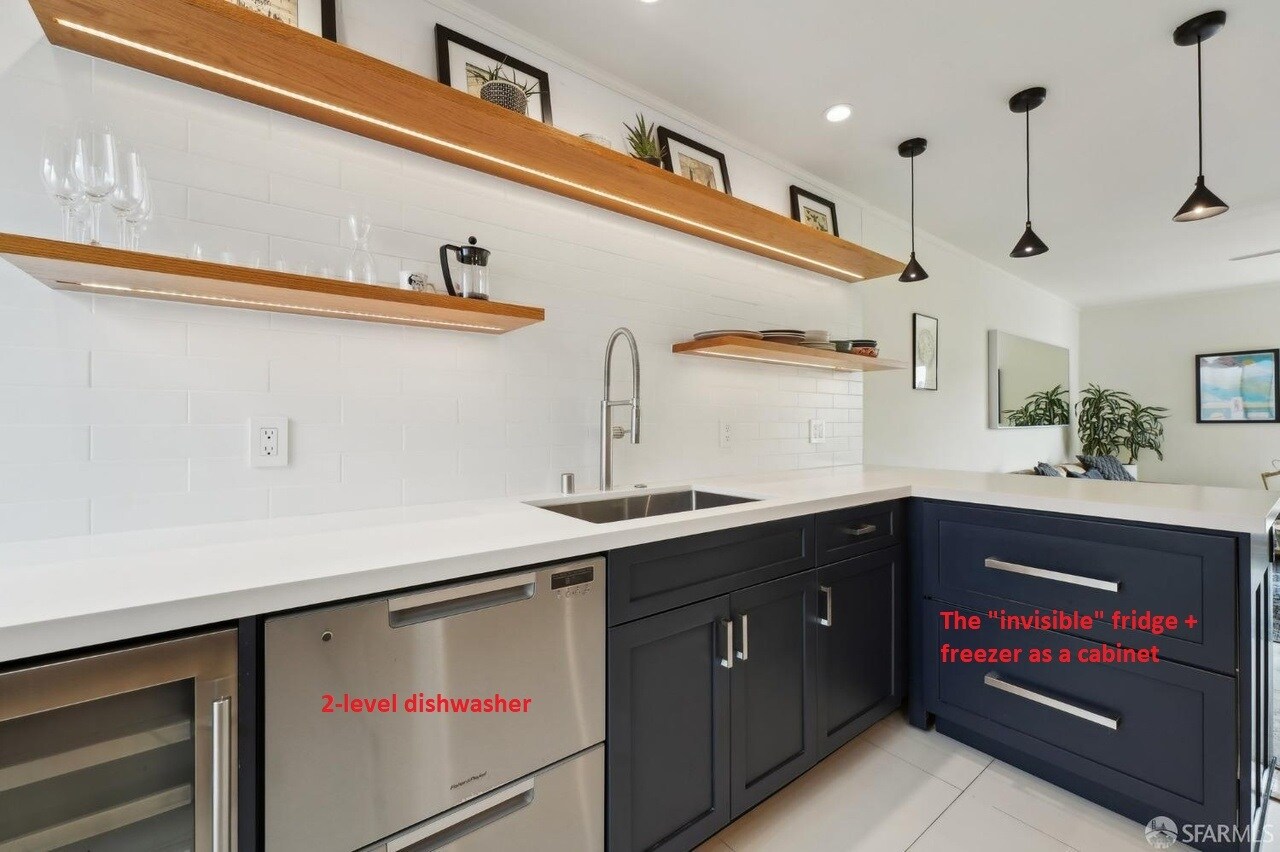 Kitchen - 857 Church St