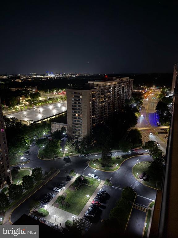 Building Photo - 3701 S George Mason Dr