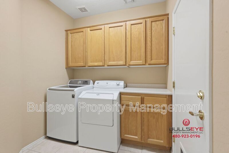 Building Photo - 2927 W Plum Hollow Dr