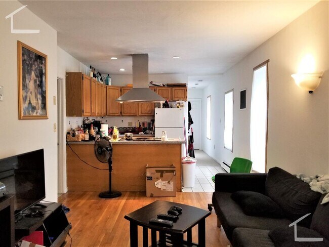 Building Photo - 24 St Cyprians Pl