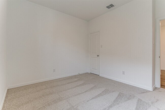 Building Photo - 3313 Swift Fox Wy
