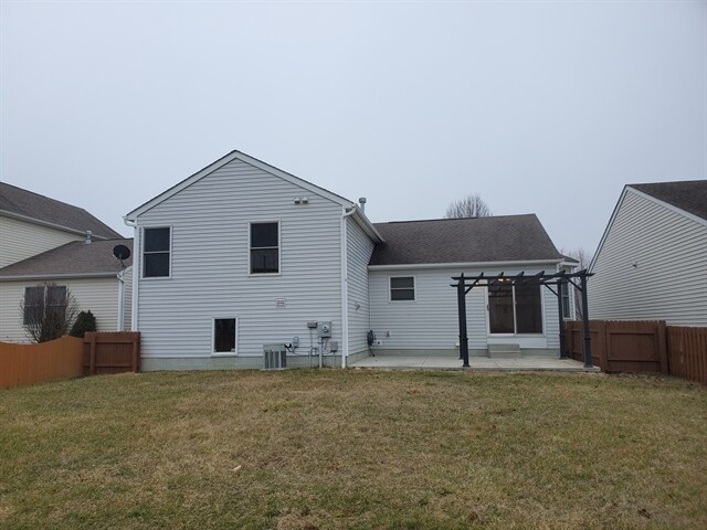 Building Photo - 814 Holly Farms Dr