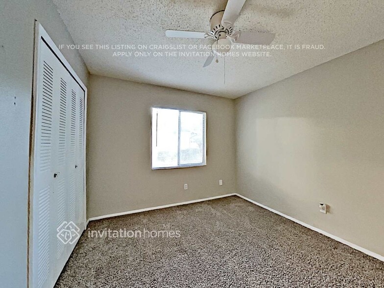 Building Photo - 2212 Cornell Dr