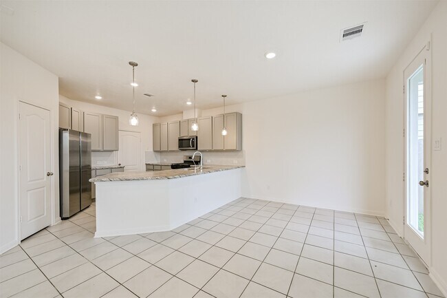 Building Photo - 11626 Moonstruck Ln