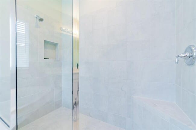 Building Photo - 34087 Astoria Cir