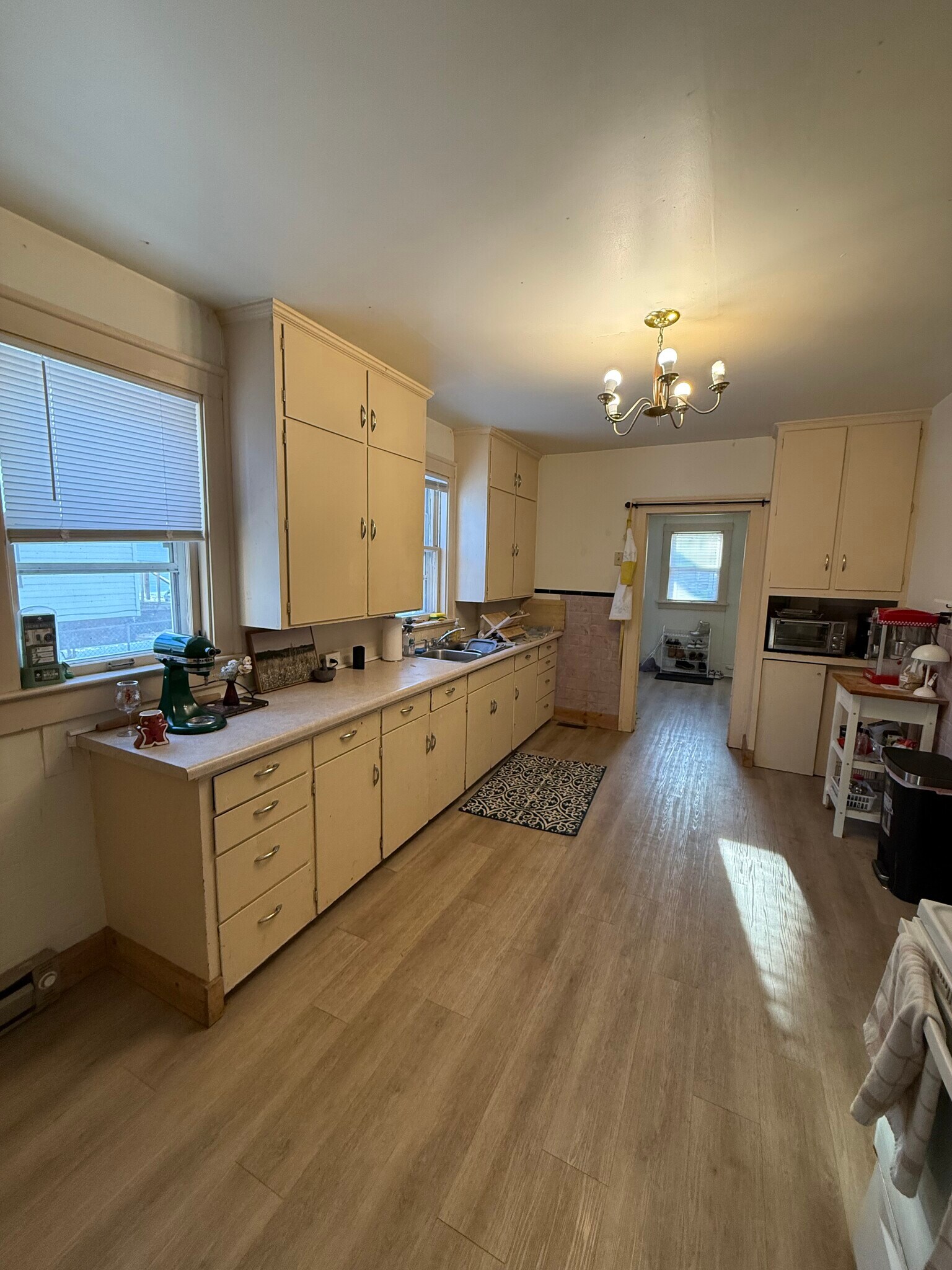 Building Photo - 1026 Oxford Ave