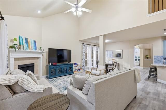 Building Photo - 2122 Trickling Creek Dr