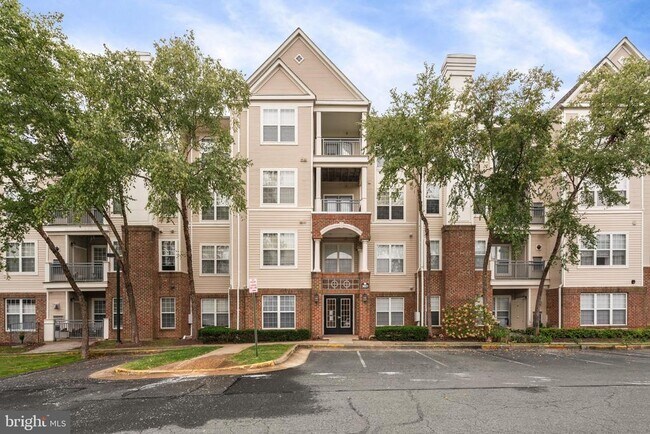 Building Photo - 3021 Nicosh Cir
