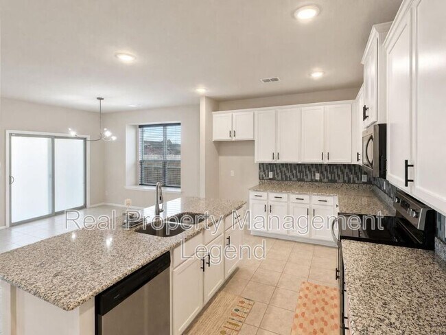 Building Photo - 5601 Portola Ln
