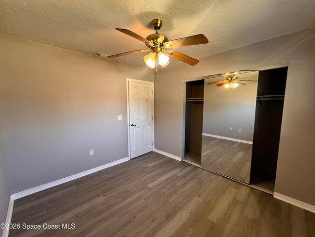 Building Photo - 460 Bargello Ave SE