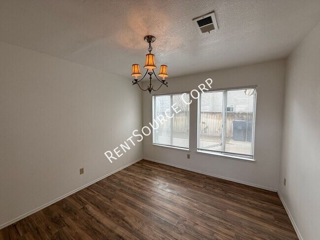 Building Photo - 42456 Coronet Ct