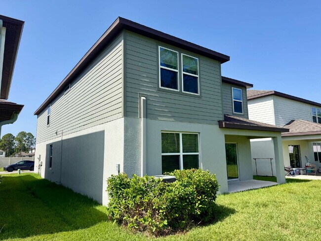 Building Photo - 30561 Gilbern Rd
