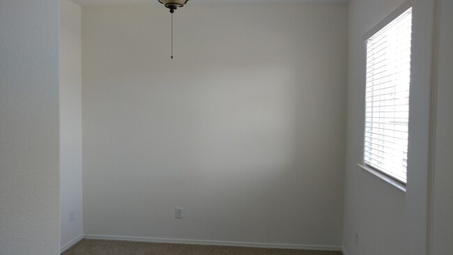 Building Photo - 2-Story home in the gated community of Eur...