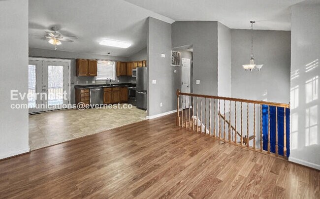 Building Photo - 36015 Wilderness Shores Way