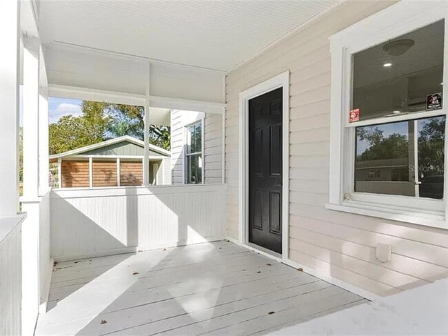 Building Photo - 4251 Tangerine Ave