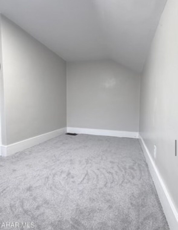 Building Photo - 5360 E Pleasant Valley Blvd