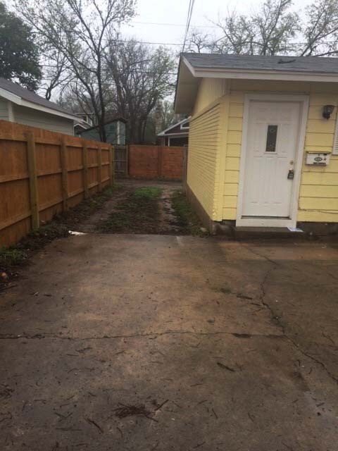 Building Photo - 4805 Avenue G