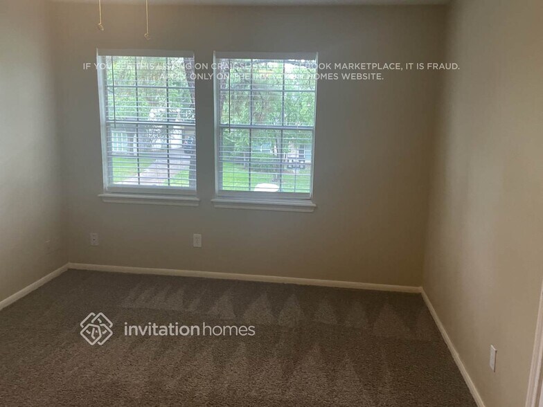 Building Photo - 4814 Wind Chimes Dr