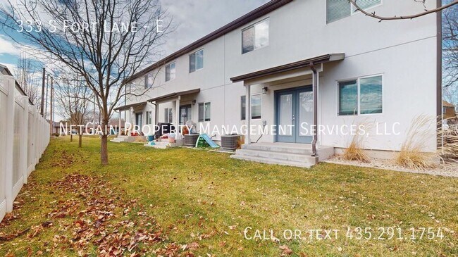 Building Photo - 333 S Fort Ln