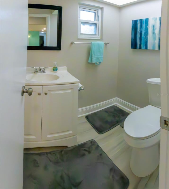 Building Photo - 6414 Indiana Ave