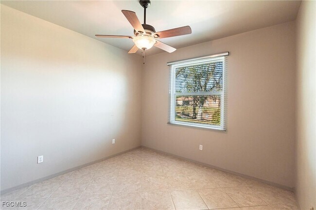 Building Photo - 8361 Trentwood Ct