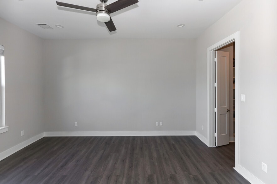 Primary Bedroom - 3107 Saint Charles St