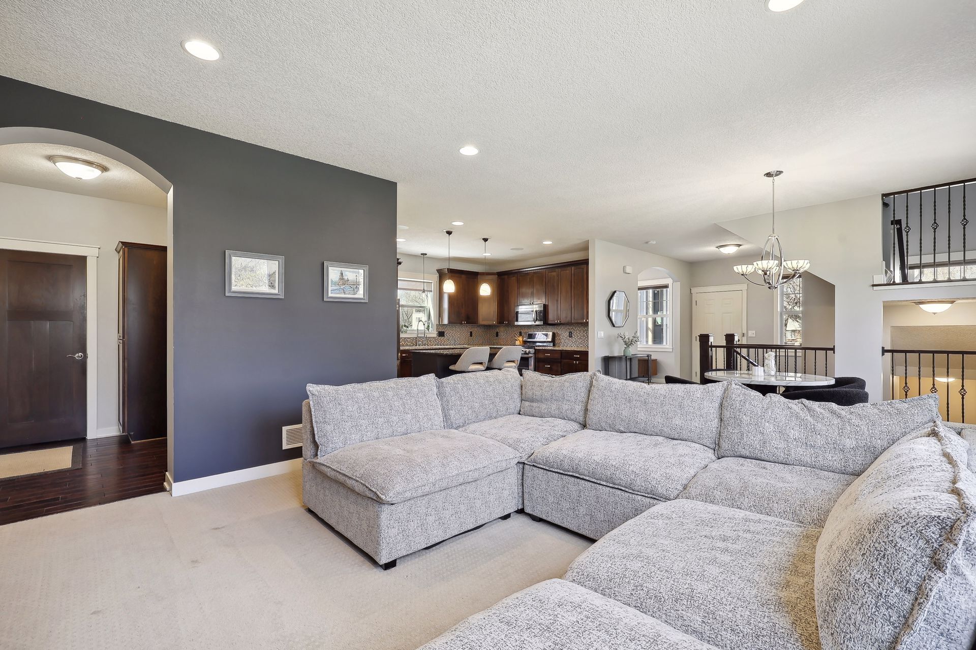 Building Photo - 2019 Louisiana Ave S