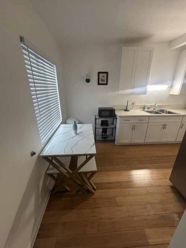 Building Photo - 11842 Venice Blvd.