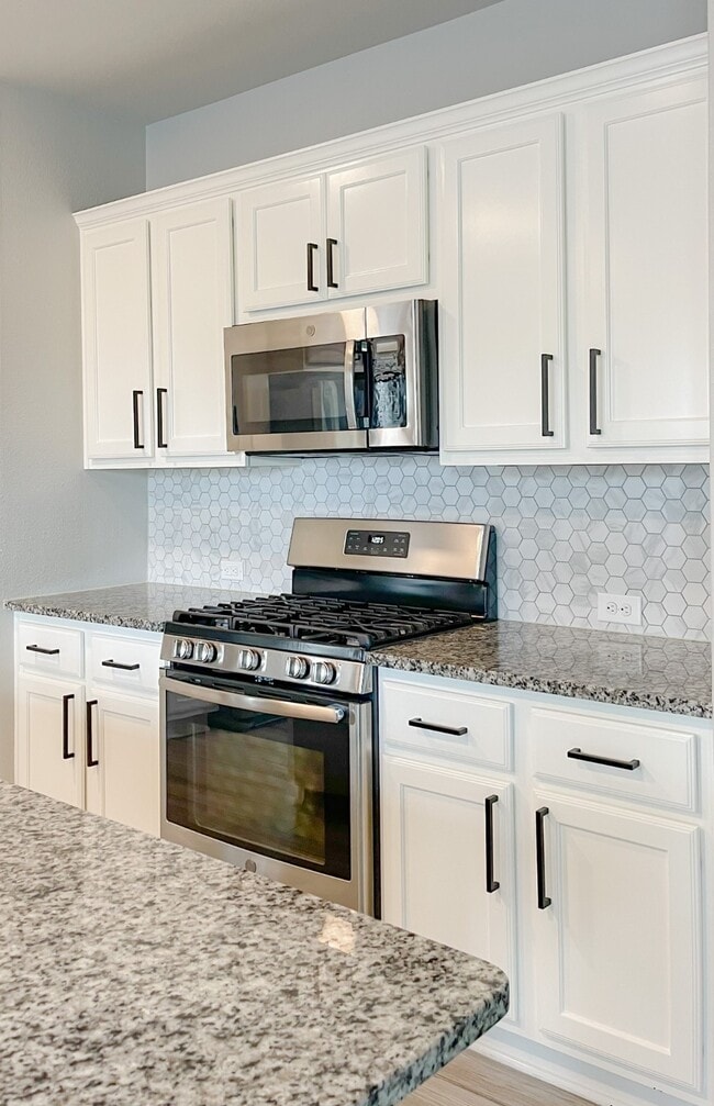 Building Photo - 21130 American Yellowwood Pl
