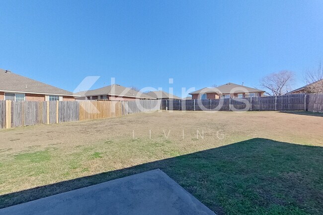 Building Photo - 4210 Syracuse St