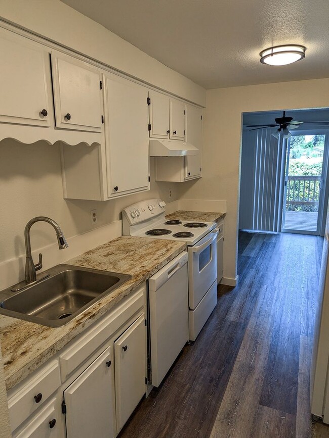 Building Photo - ARABIAN1188-1192