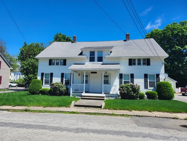 Primary Photo - Elm Ln