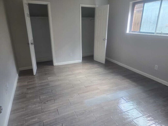 Building Photo - 11706 N Kathy Ave