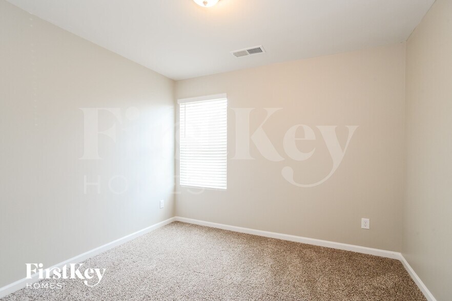 Building Photo - 5615 Cobblestone Glen Dr