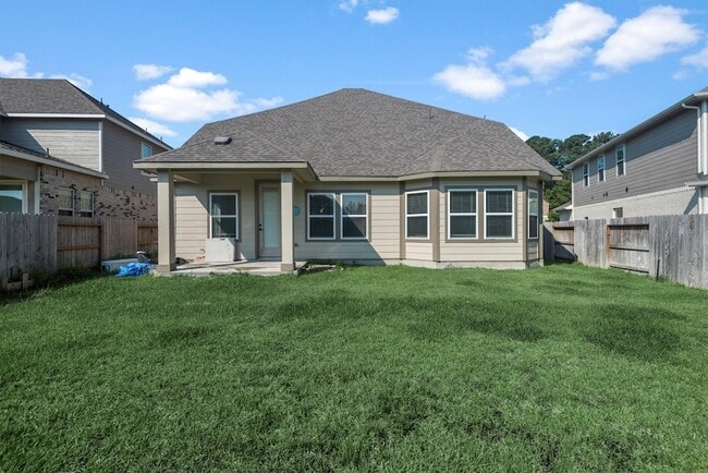 Building Photo - 17828 Hanson Ridge Dr